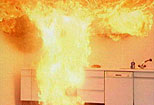 Brandausbreitung durch Fettexplosion Fett brennt3
