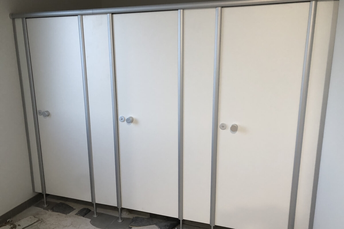 Sanitäranlagen WC-Kabinen Sanitäranlagen WC-Kabinen