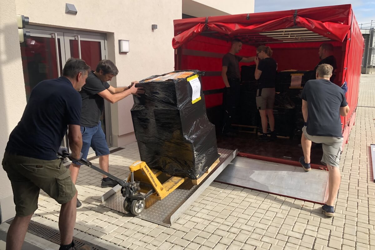 Material ausladen Material ausladen