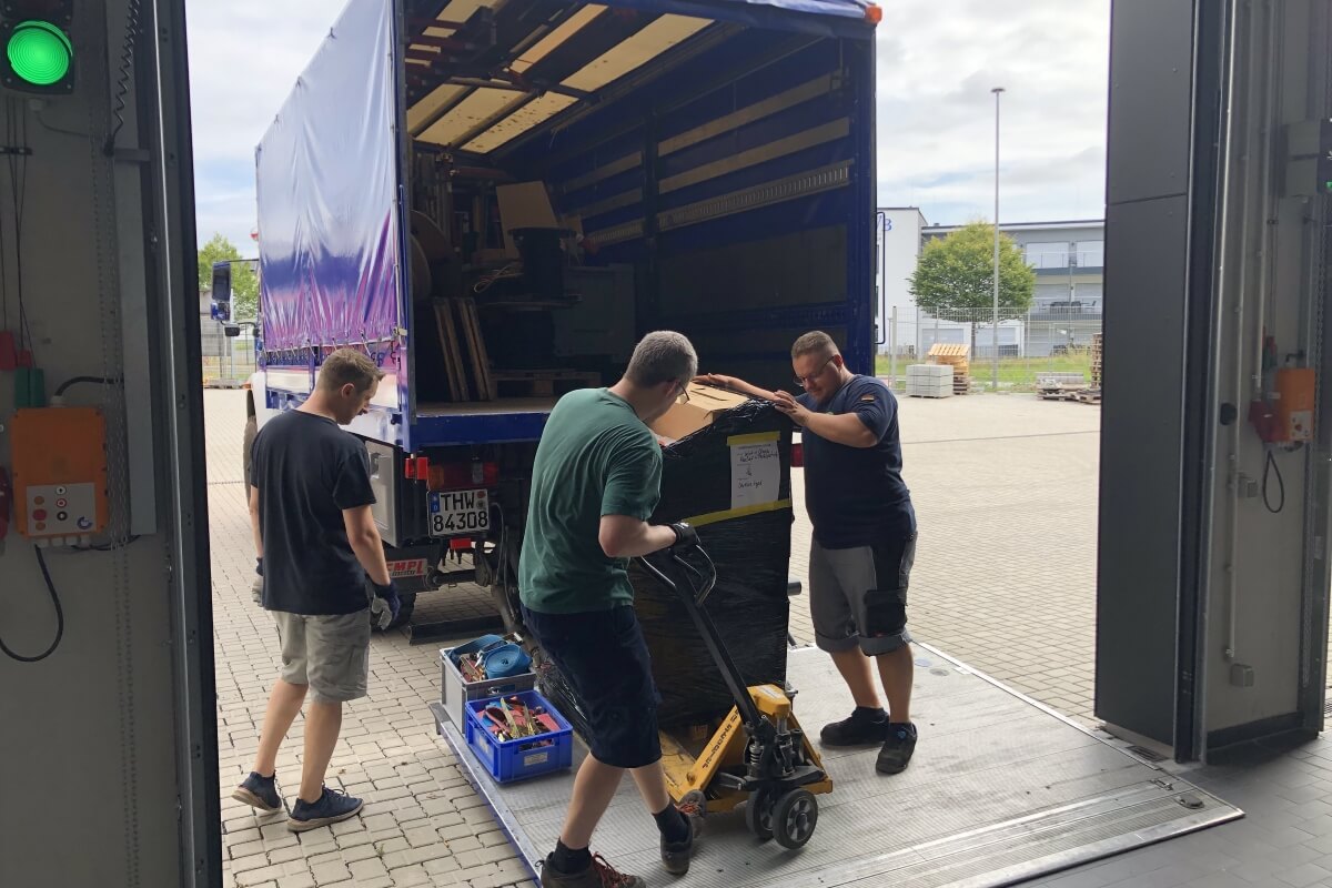 Material ausladen Material ausladen