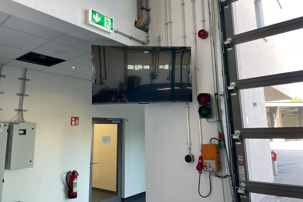 Installation Medientechnik Installation Medientechnik