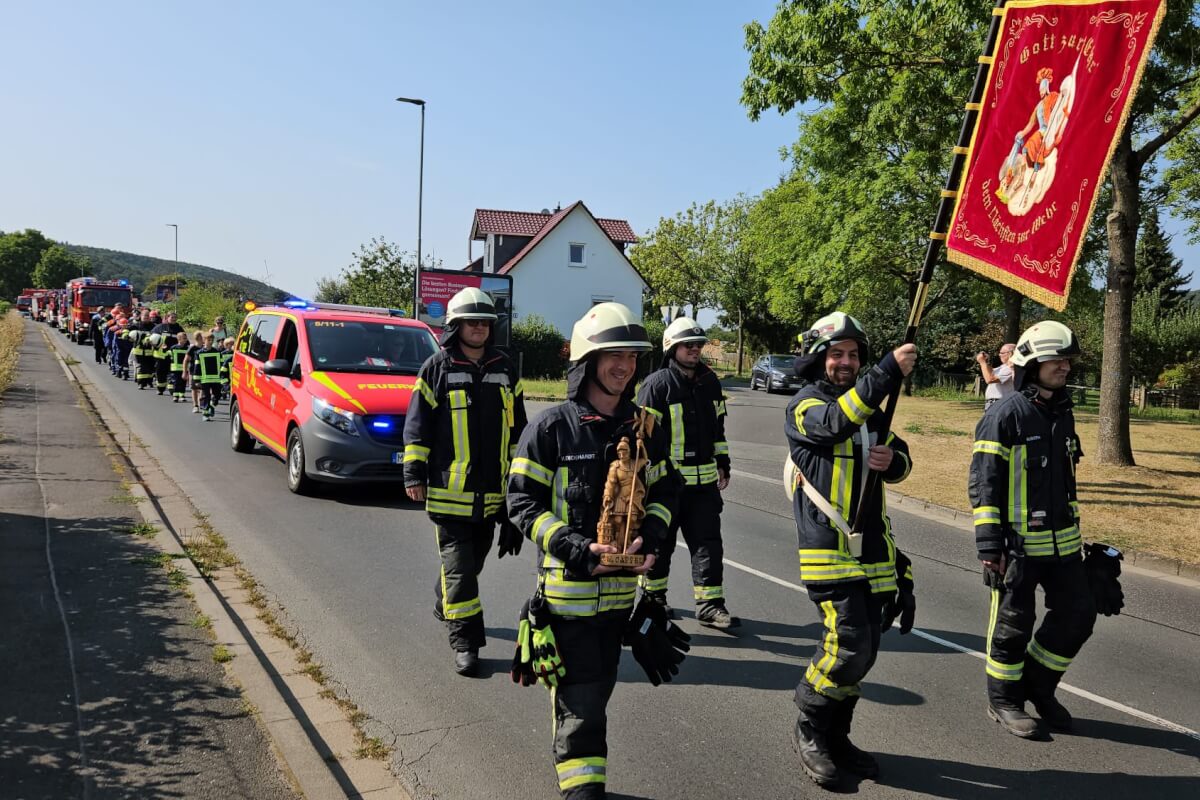 Umzug zum Neubau Umzug zum Neubau