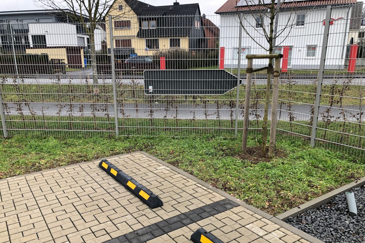 Festlegung Örtlichkeit neue Schlupftüre