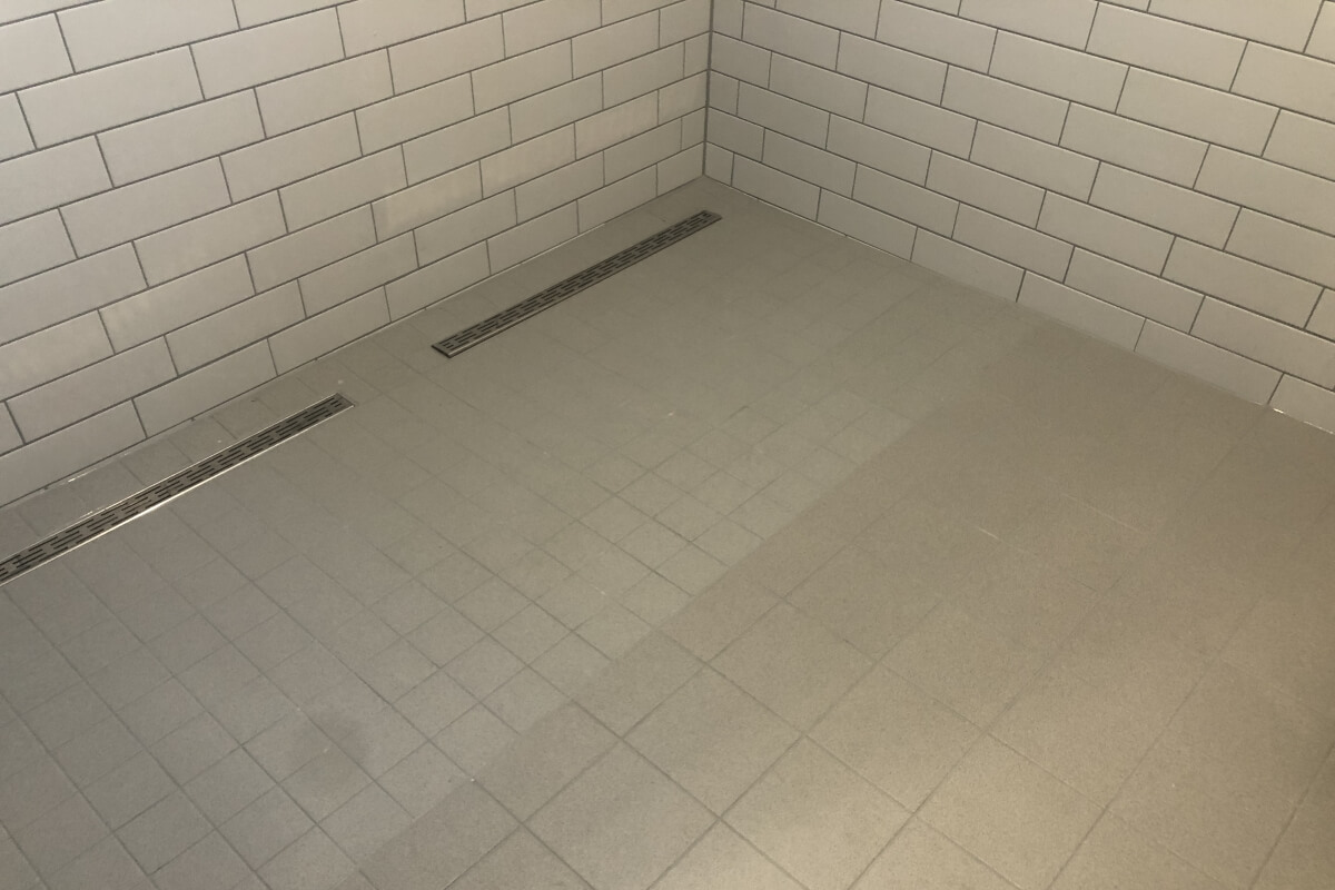 Sanierung Duschen Ausbildungszentrum