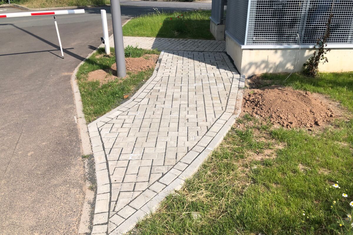 Baumaßnahme Gehweg Baumaßnahme Gehweg