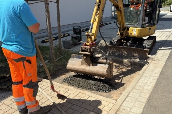 Befüllung mit Schotter
