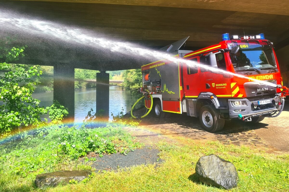 StLF 20-V mit Frontwerfer